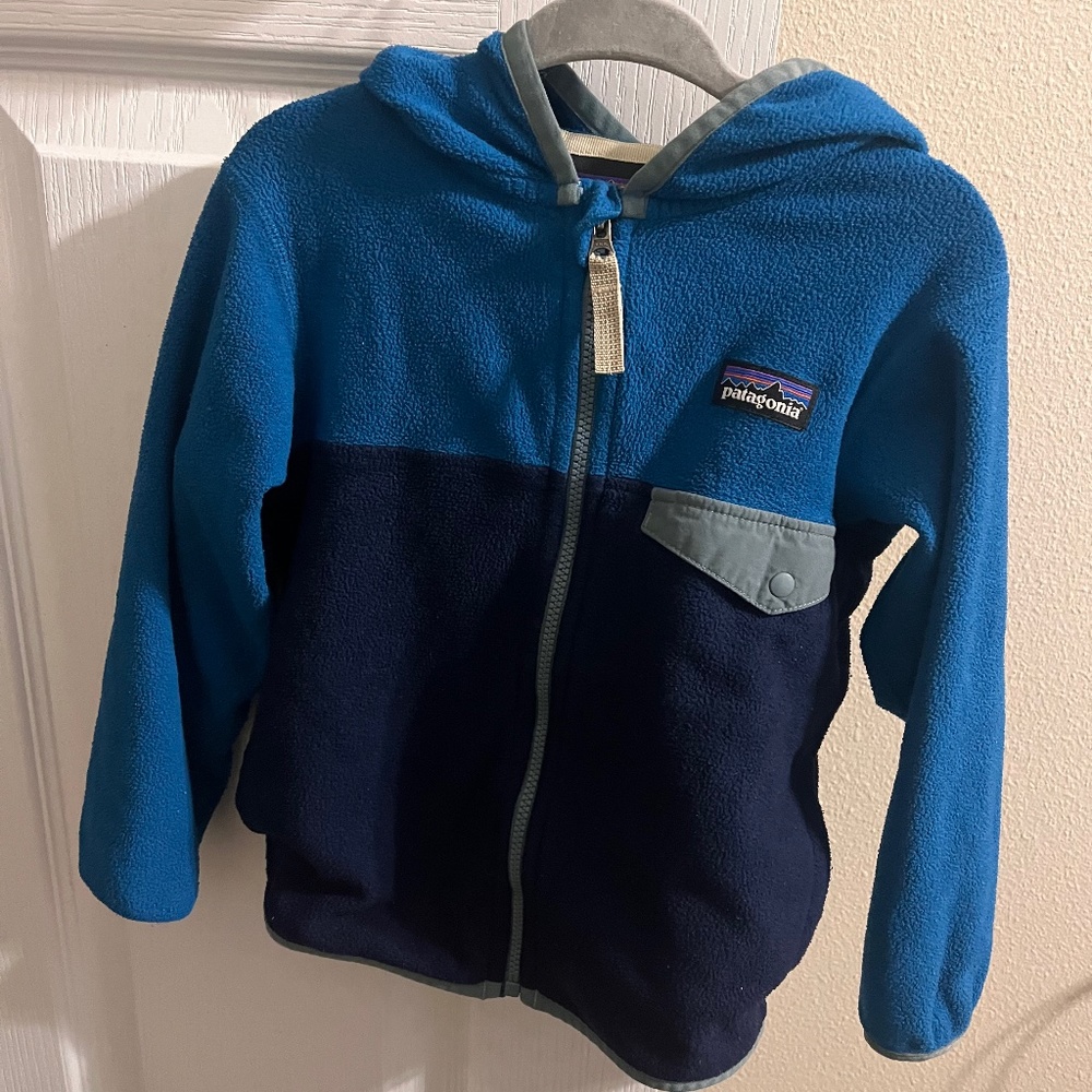 patagonia fleece zip up 3t